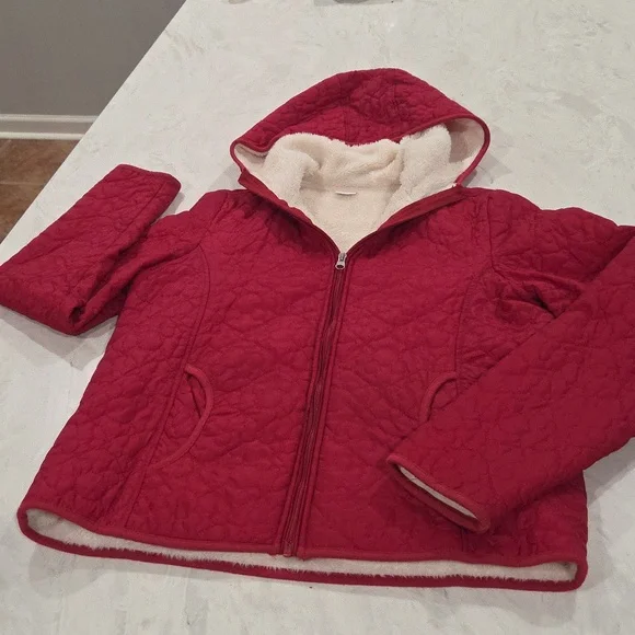 Disney MINNIE MOUSE Women's Red Puffer Jacket - Picture 6 of 8